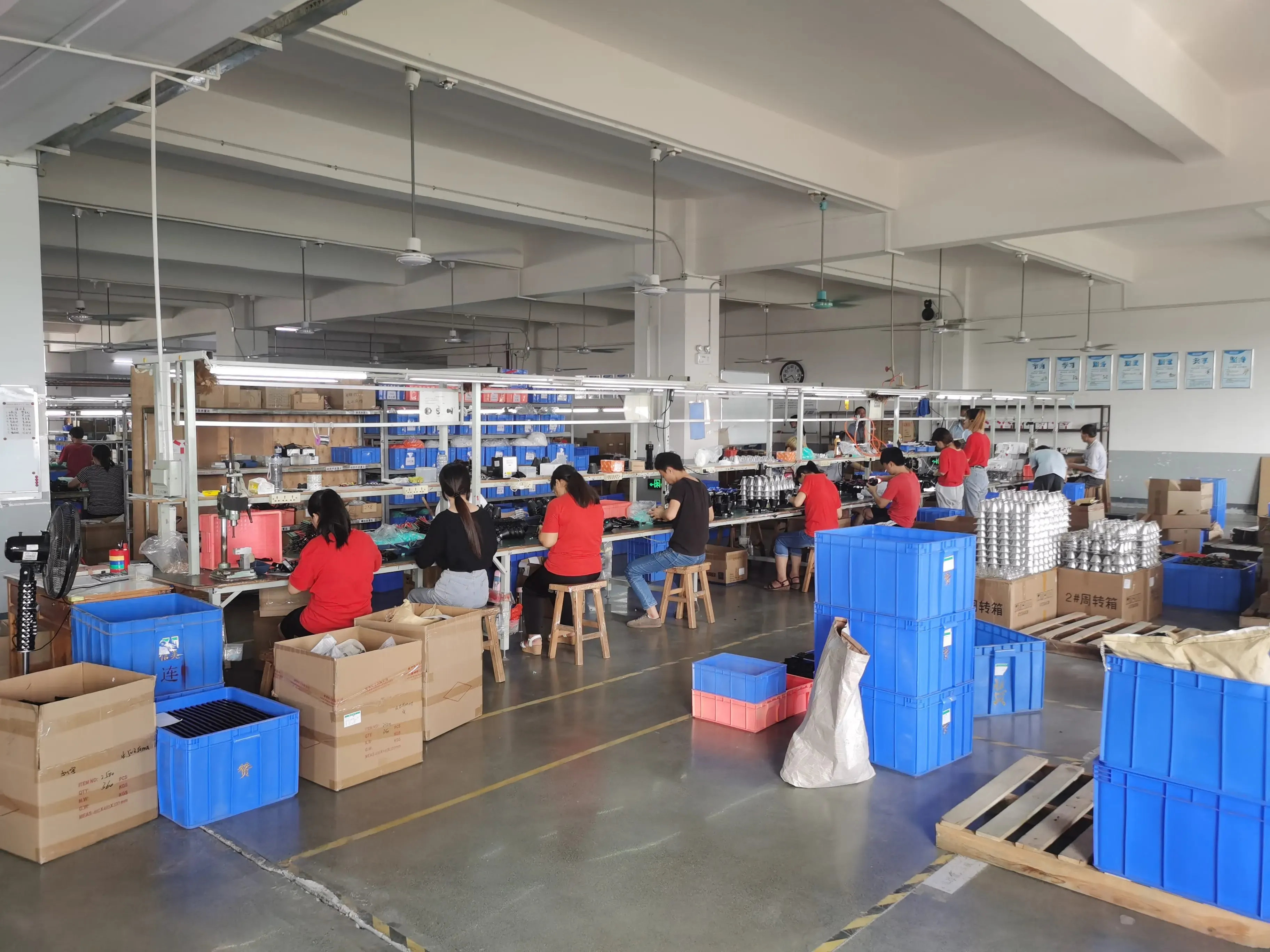 Lighting product assembly floor