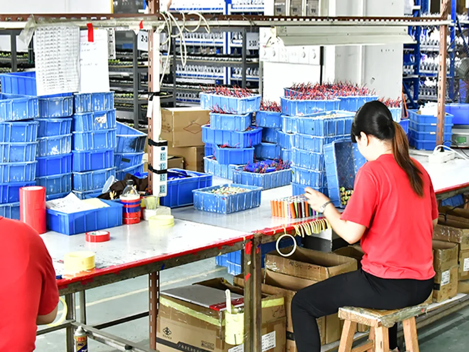 BAIFEI product assembly support for a custom outdoor wall-light program